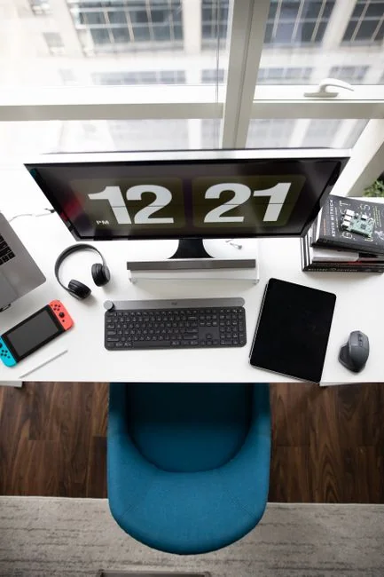 Designer’s two-screen setup